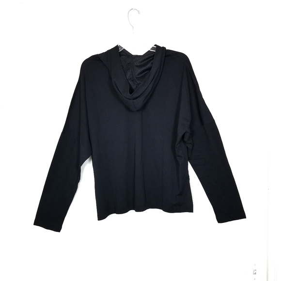 PUMA Hoodie Light weight Long Sleeve BNWT - Picture 3 of 7